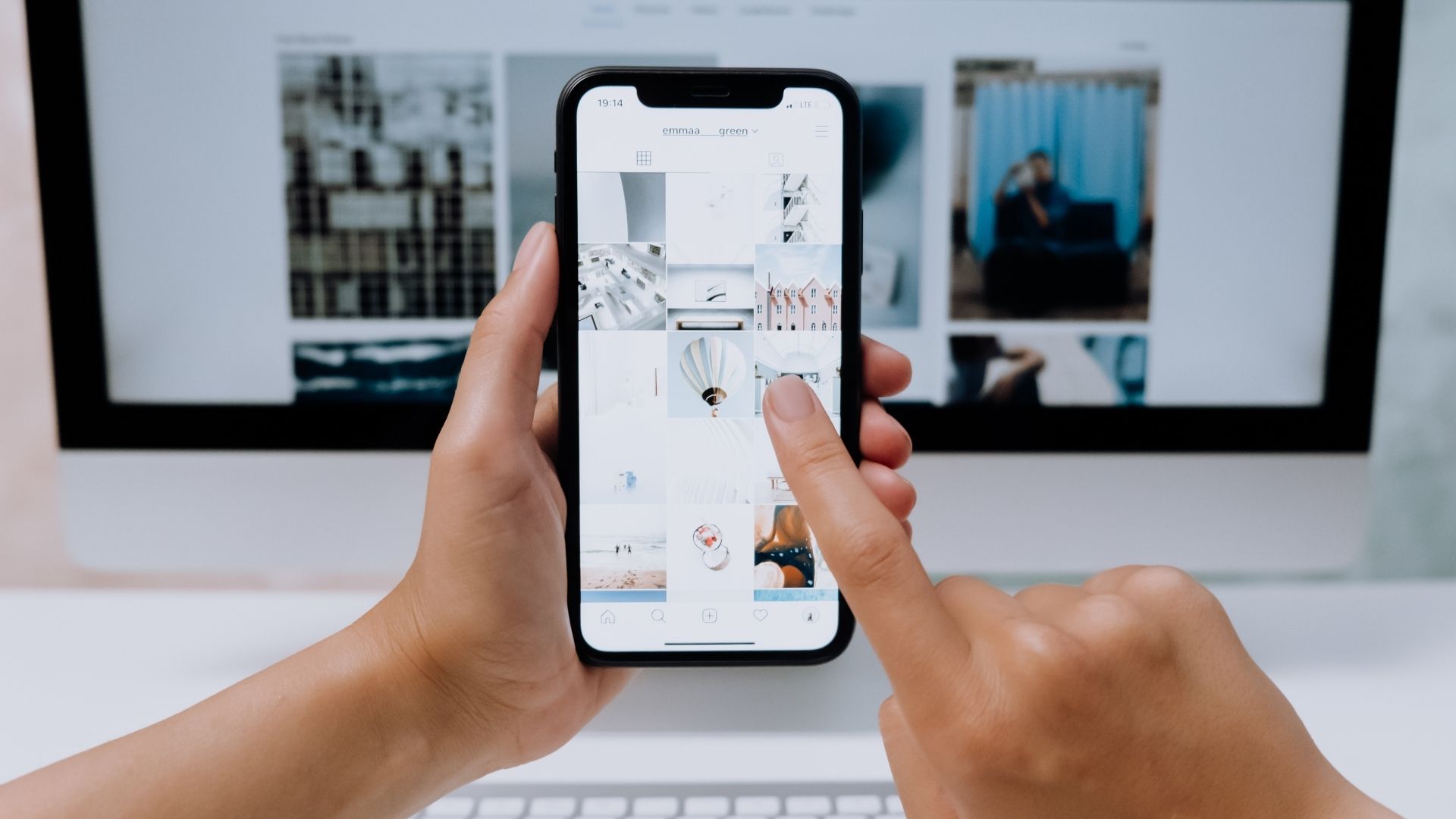 Publication de contenus sur les réseaux sociaux depuis un téléphone
